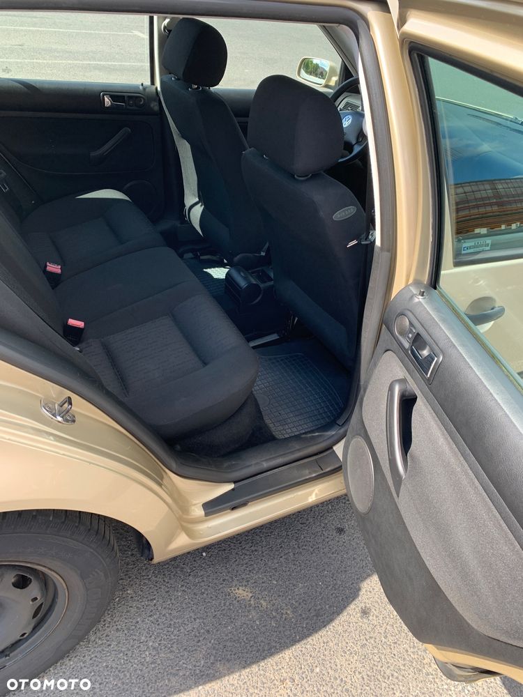 Volkswagen Golf IV 1.4 Q - 8