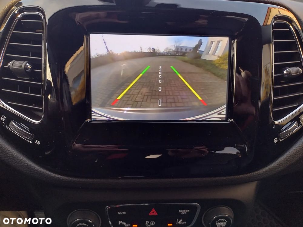 Jeep Compass 1.4 TMair Limited 4WD S&S - 14