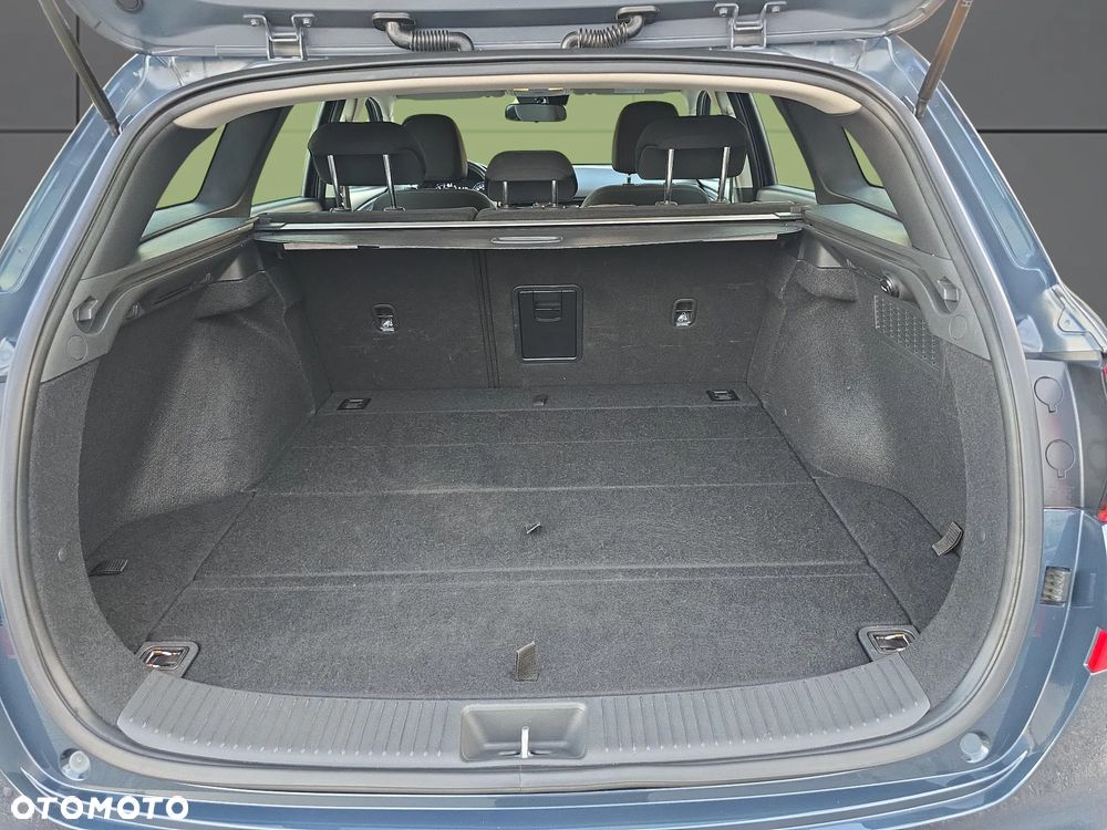 Hyundai i30 1.5 T-GDI 48V Smart - 28