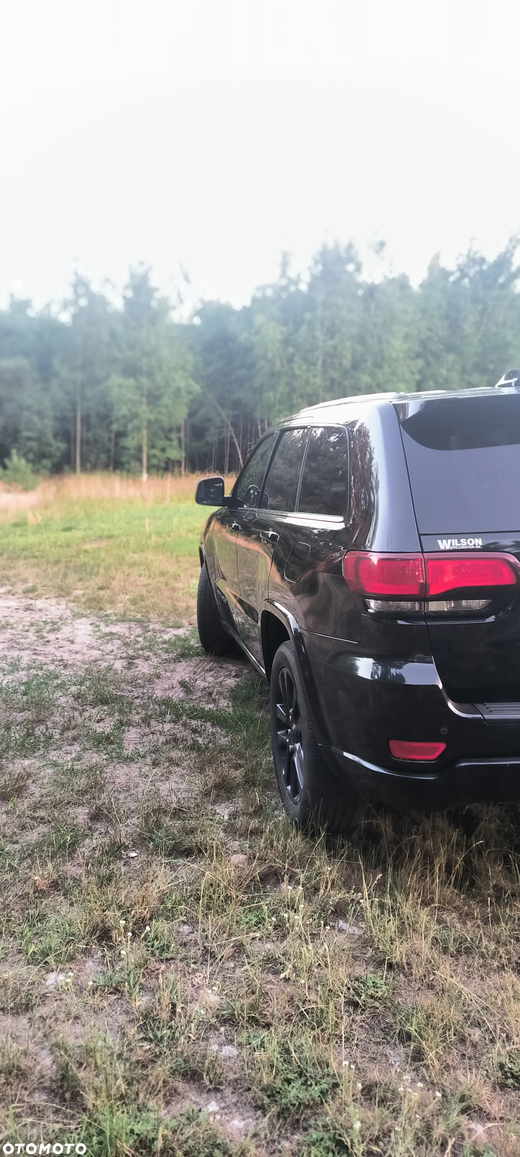Jeep Grand Cherokee - 16