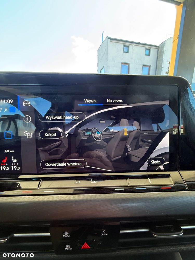 Volkswagen Golf 1.5 eTSI EVO R-Line DSG - 17