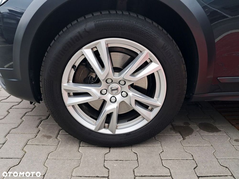 Volvo V90 - 25