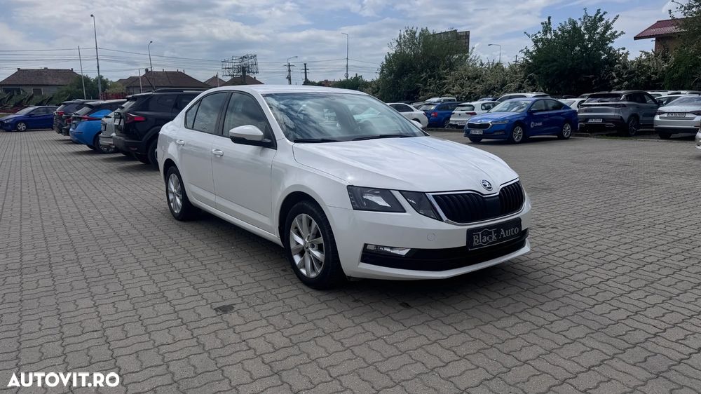 Skoda Octavia 1.6 TDI Ambition - 2