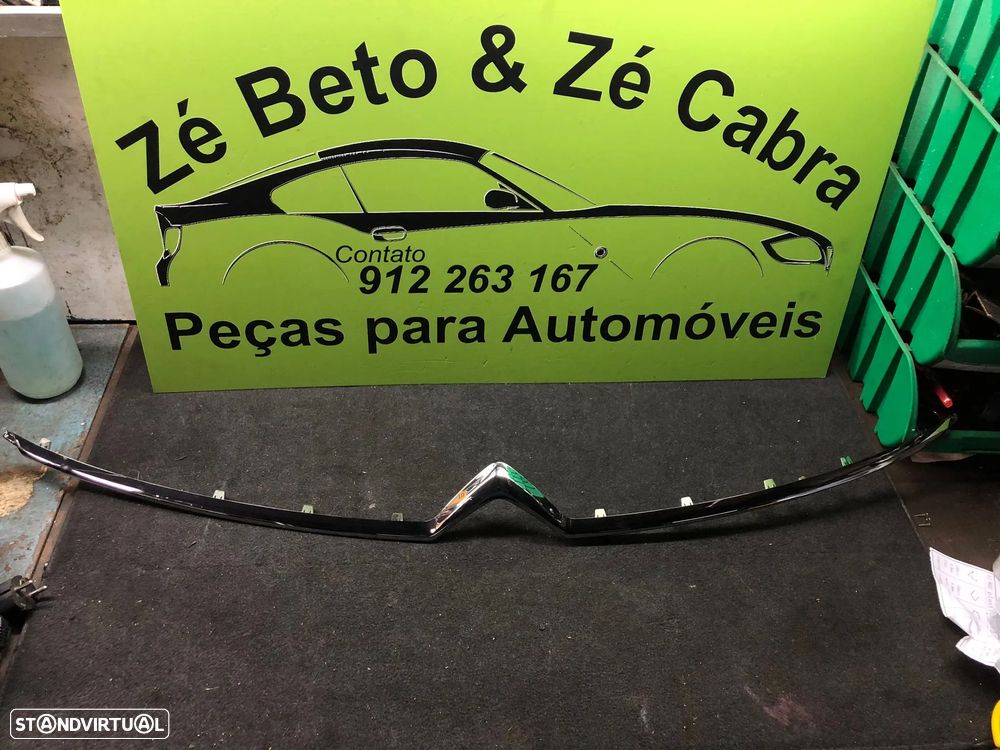CITROEN C4 GRAND PICASSO II FRISO GRELHA FRENTE - Z435 - 1