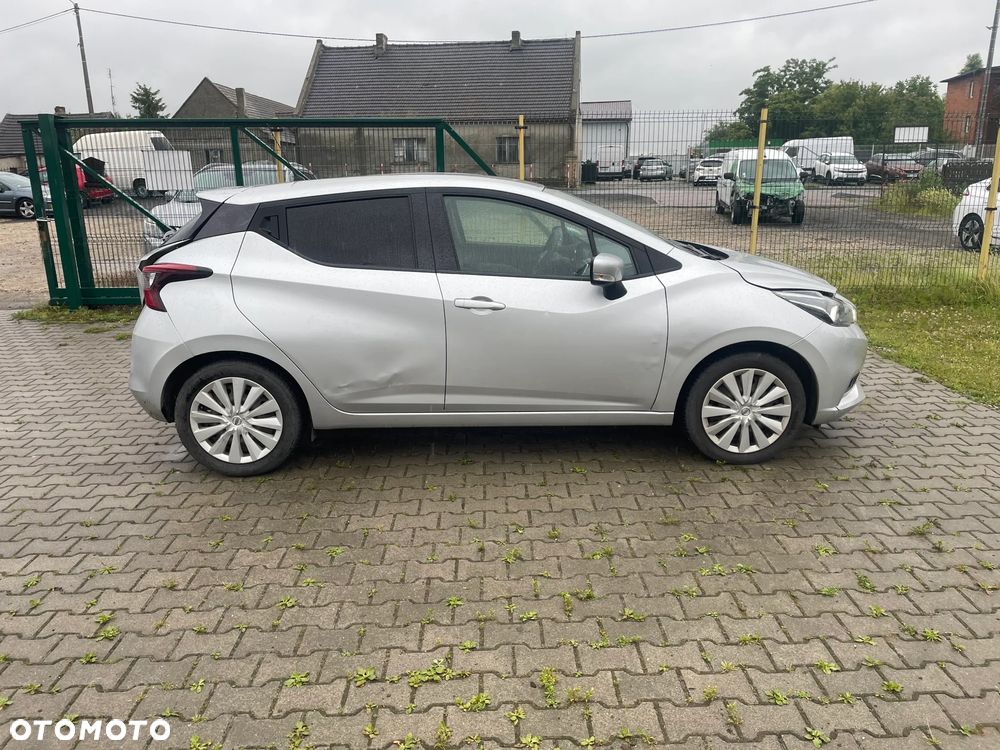 Nissan Micra 1.0 Visia Plus - 9