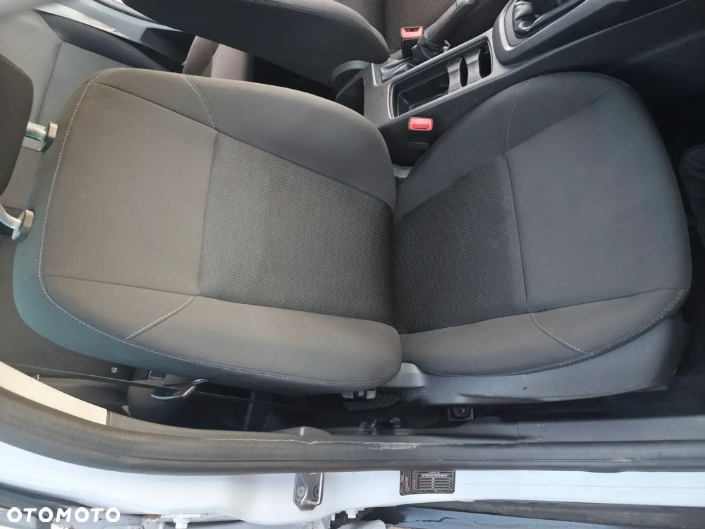 Ford Focus 1.0 EcoBoost 99g Trend - 20