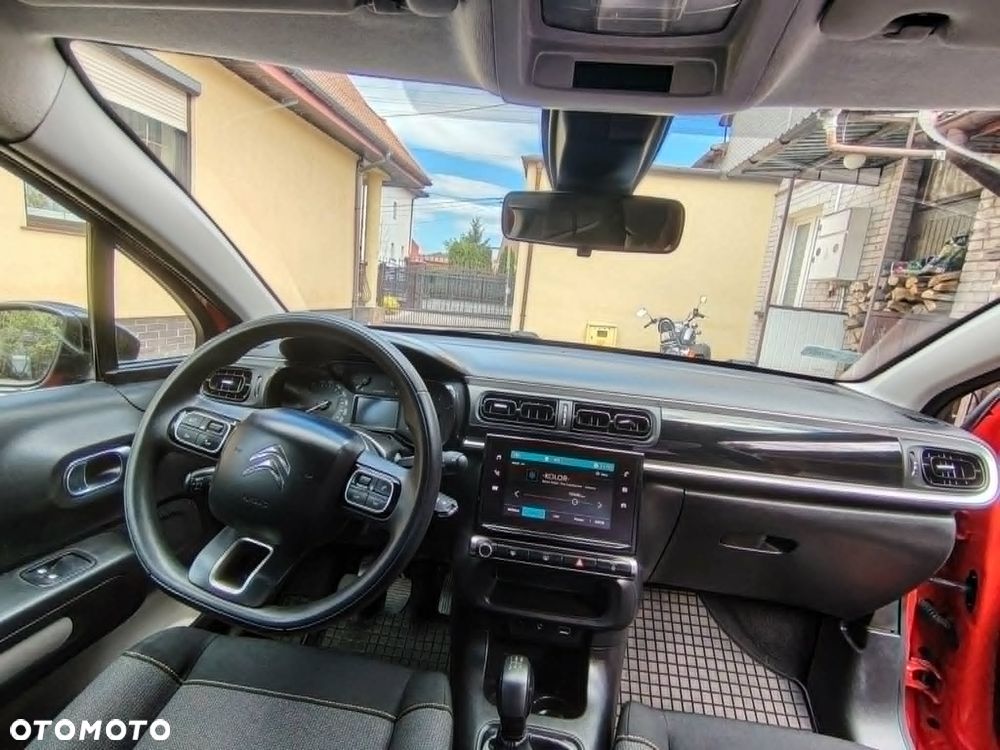 Citroën C3 1.2 PureTech GPF Shine - 10
