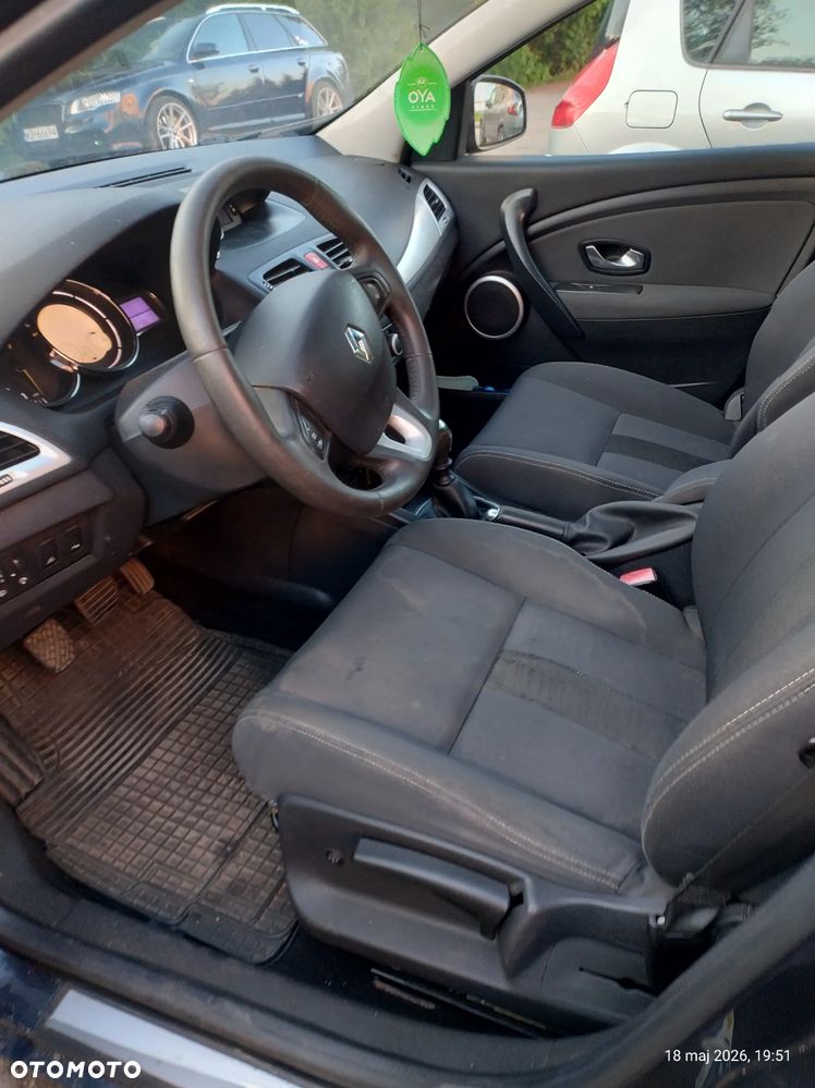 Renault Megane TCe 130 Dynamique - 13