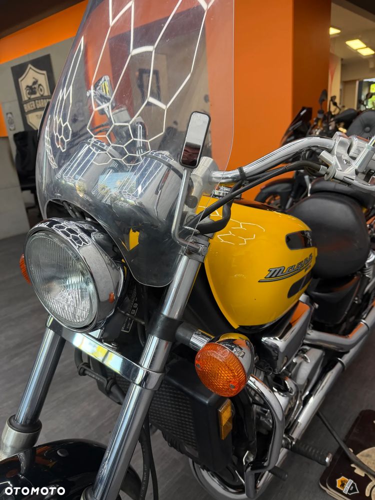 Honda VF - 20