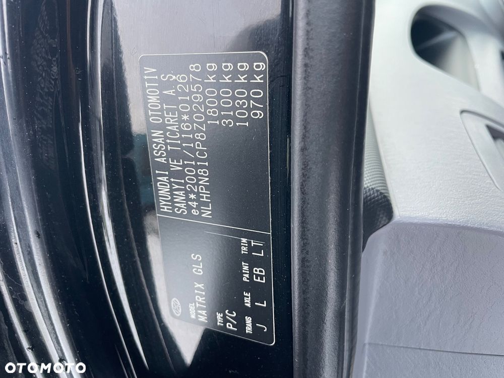 Hyundai Matrix 1.6 GLi - 13