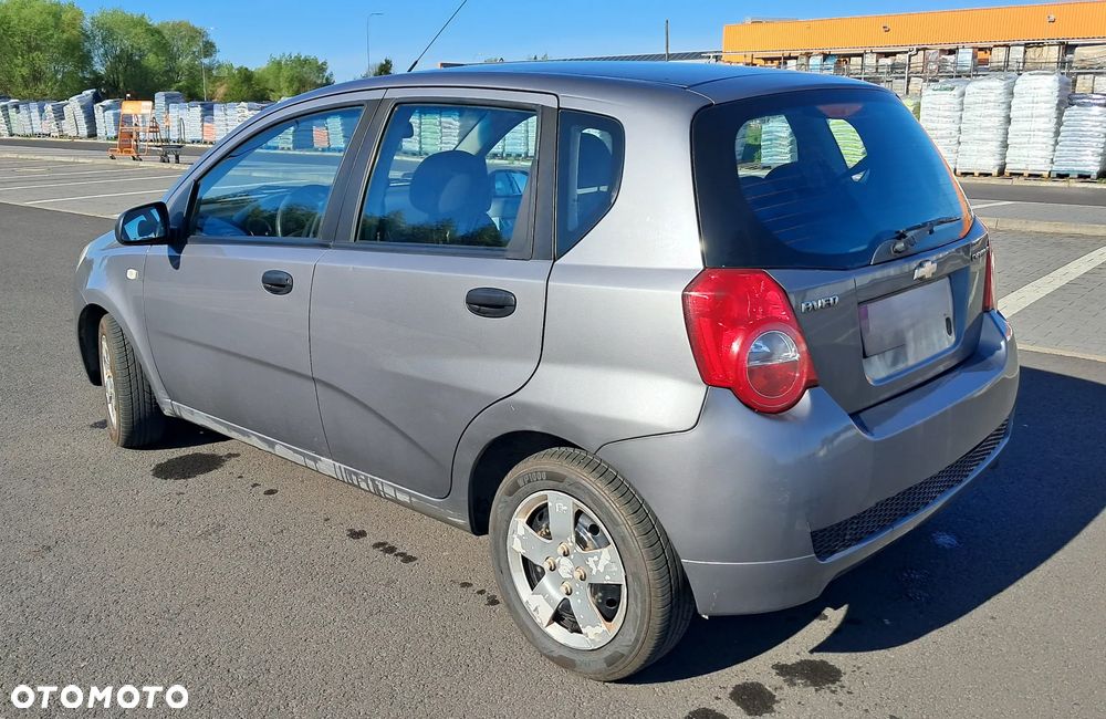 Chevrolet Aveo 1.2 16V LS - 3