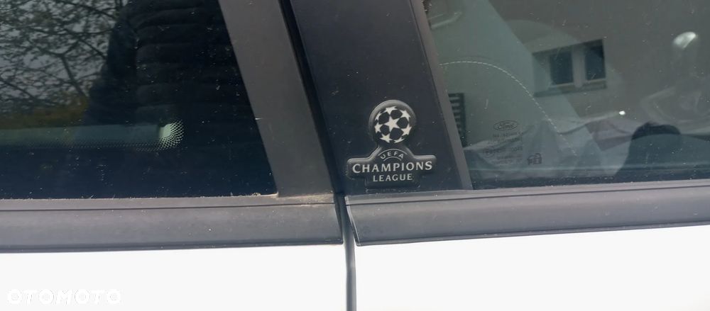 Ford Fiesta 1.25 Champions Edition - 12