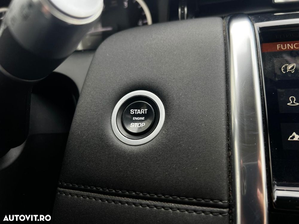 Land Rover Discovery Sport - 25