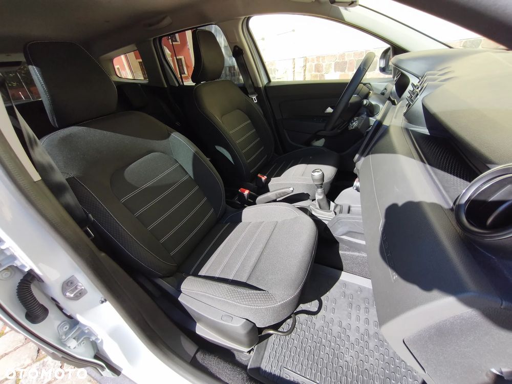 Dacia Duster 1.0 TCe Comfort - 14