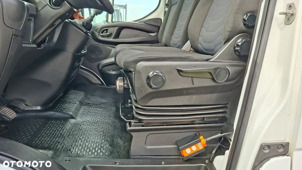 Iveco 35C14, 35C13, 35C15, 35C16 - 10