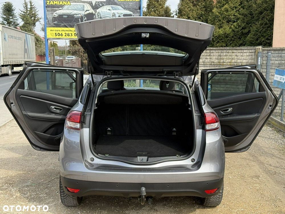 Renault Scenic - 23