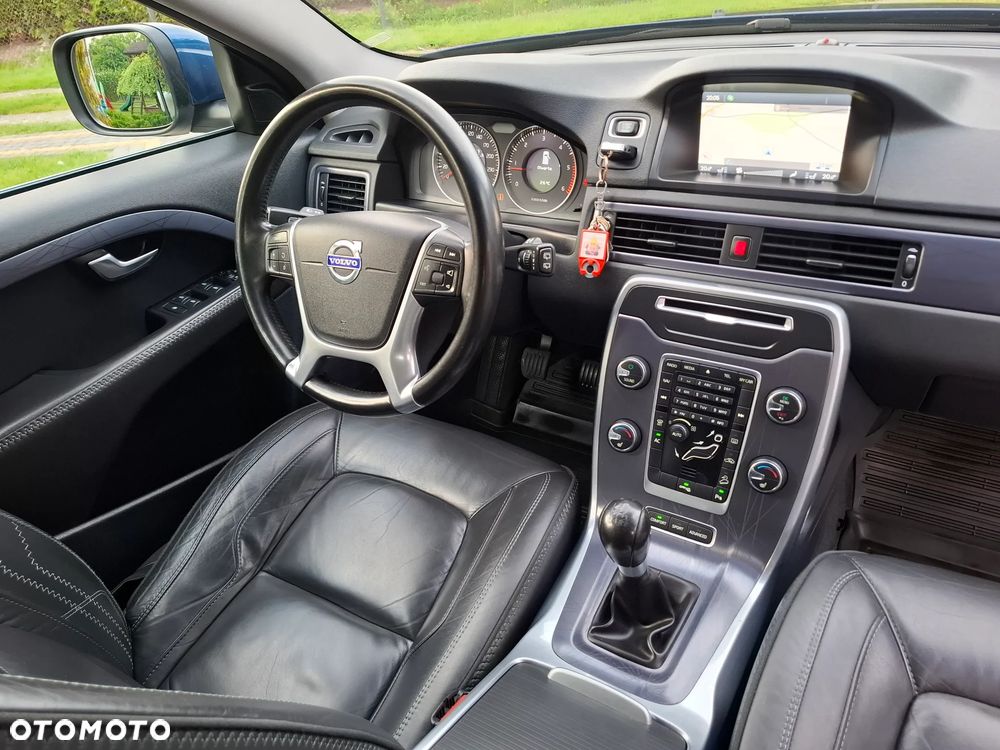 Volvo XC 70 2.4D AWD Summum - 23
