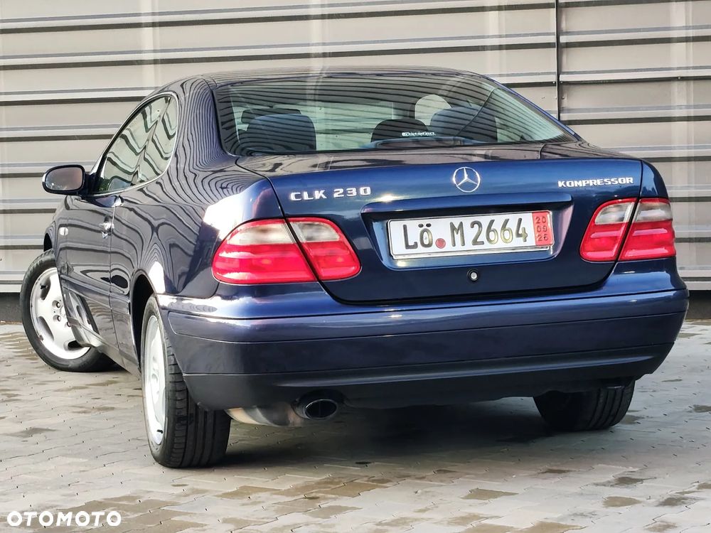 Mercedes-Benz CLK - 17