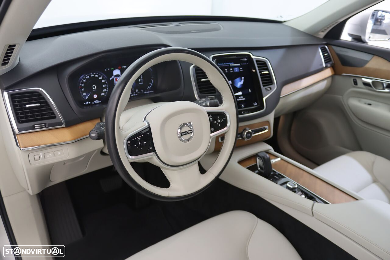 Volvo XC 90 - 3