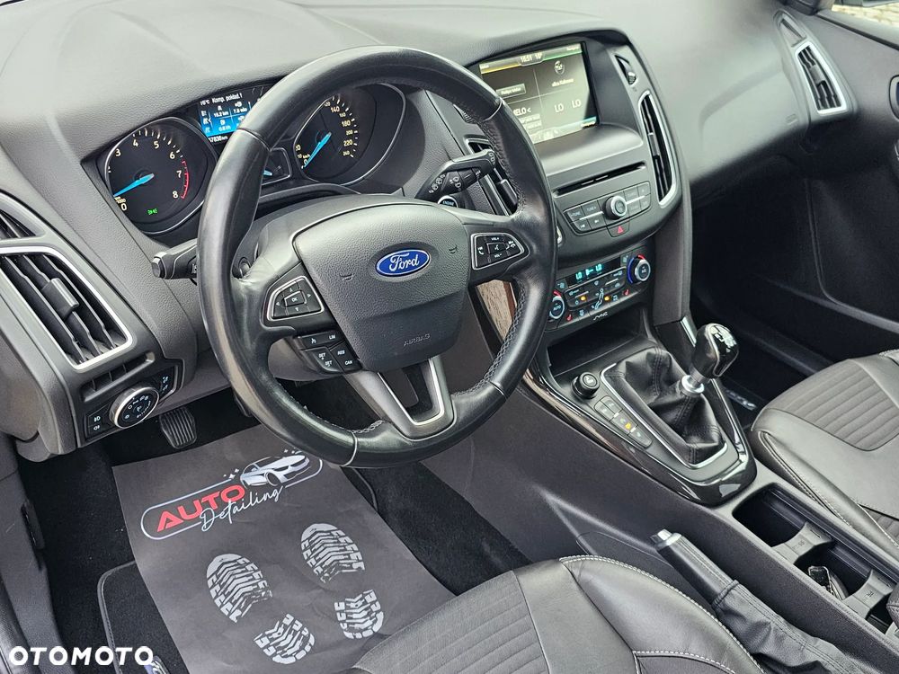 Ford Focus Turnier 1.0 EcoBoost Start-Stopp-System TITANIUM X - 16