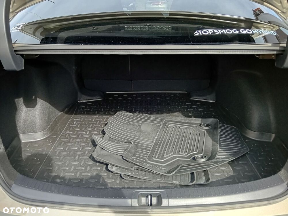 Toyota Corolla 1.8 Hybrid Comfort - 8