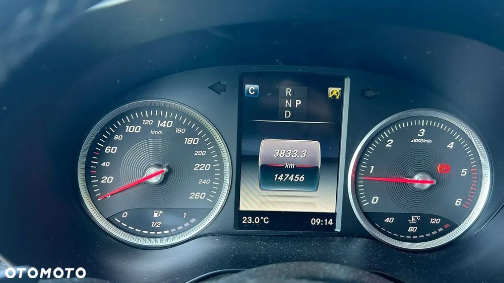 Mercedes-Benz GLC 250 d 4-Matic - 9