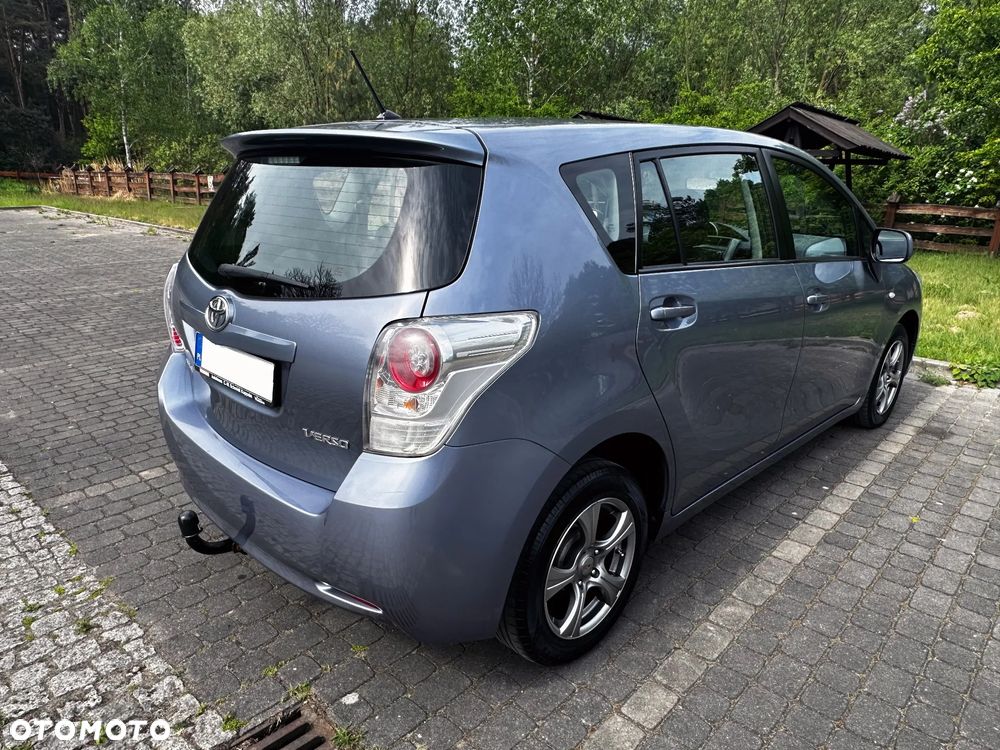Toyota Verso 2.0 D-4D - 7