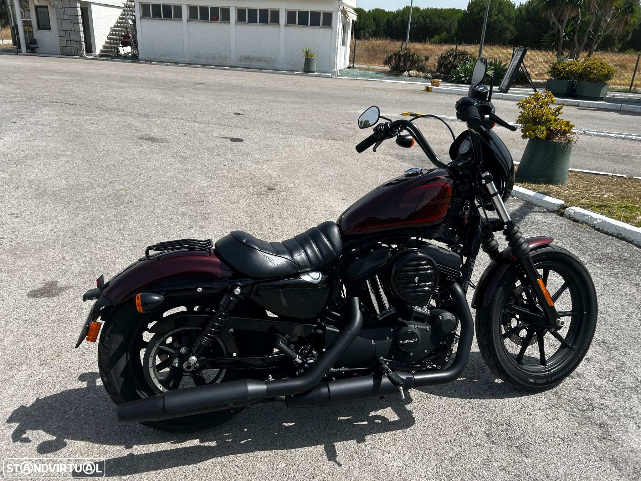 Harley-Davidson Sportster 1200 Iron 2018 - 10