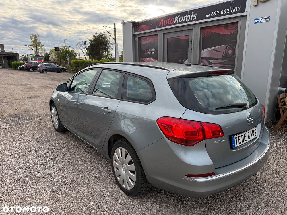 Opel Astra - 7