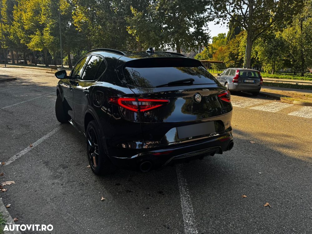 Alfa Romeo Stelvio 2.0 Turbo AWD AT8 Ti - 3
