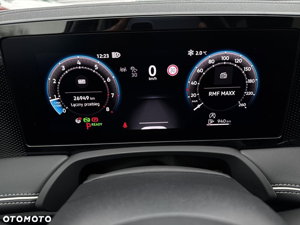 Volkswagen Passat - 23