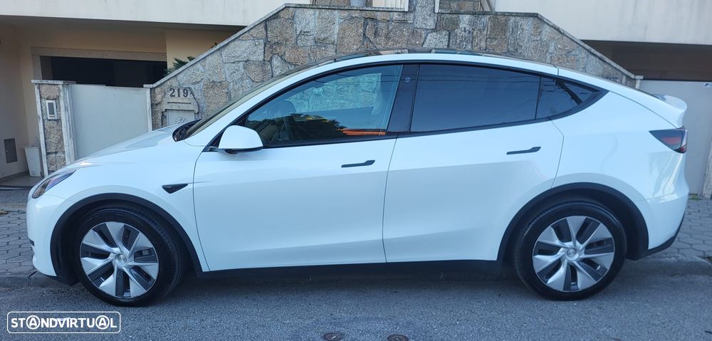 Tesla Model Y Tração Traseira - 12