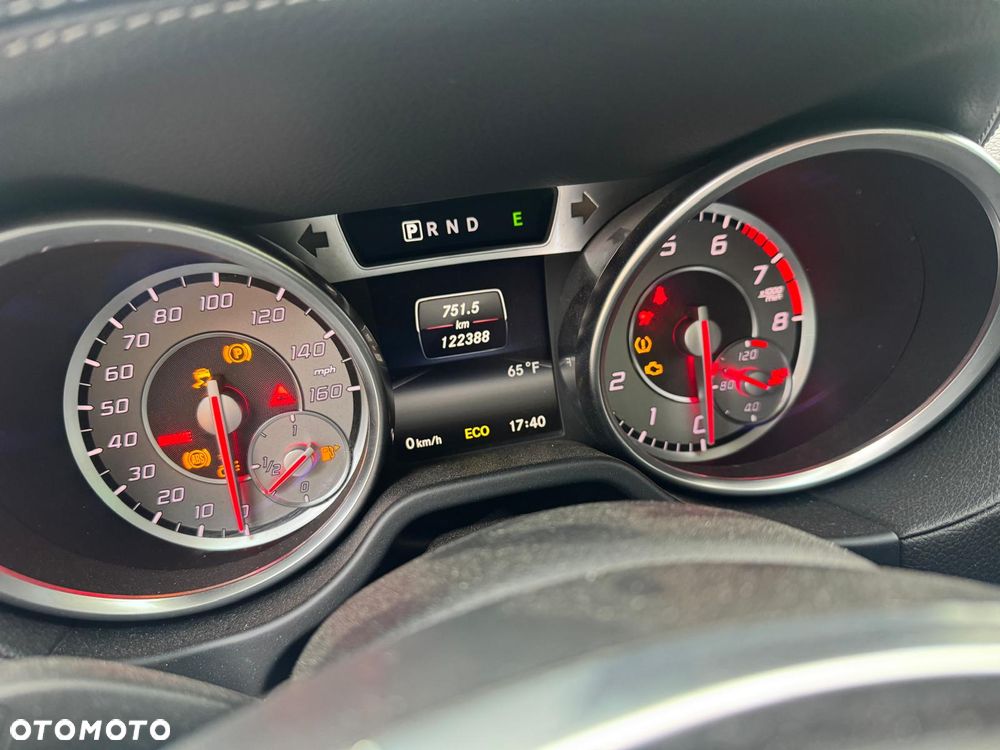 Mercedes-Benz SL 500 7G-TRONIC - 19