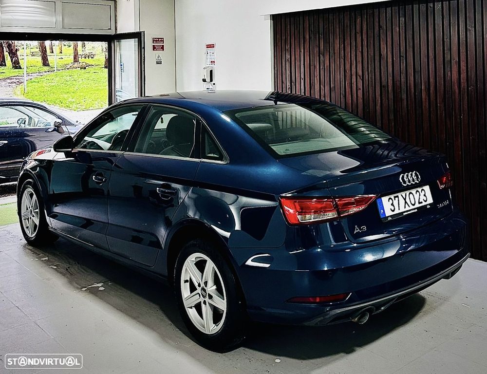 Audi A3 Limousine 1.6 TDI Design - 3