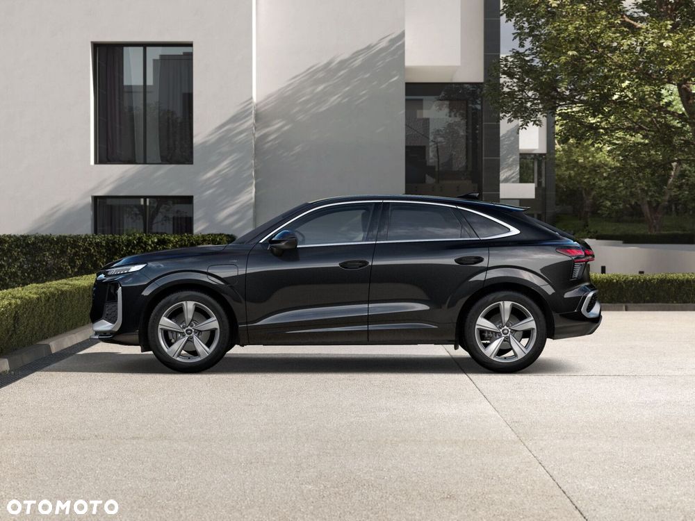 Audi Q3 Sportback - 4