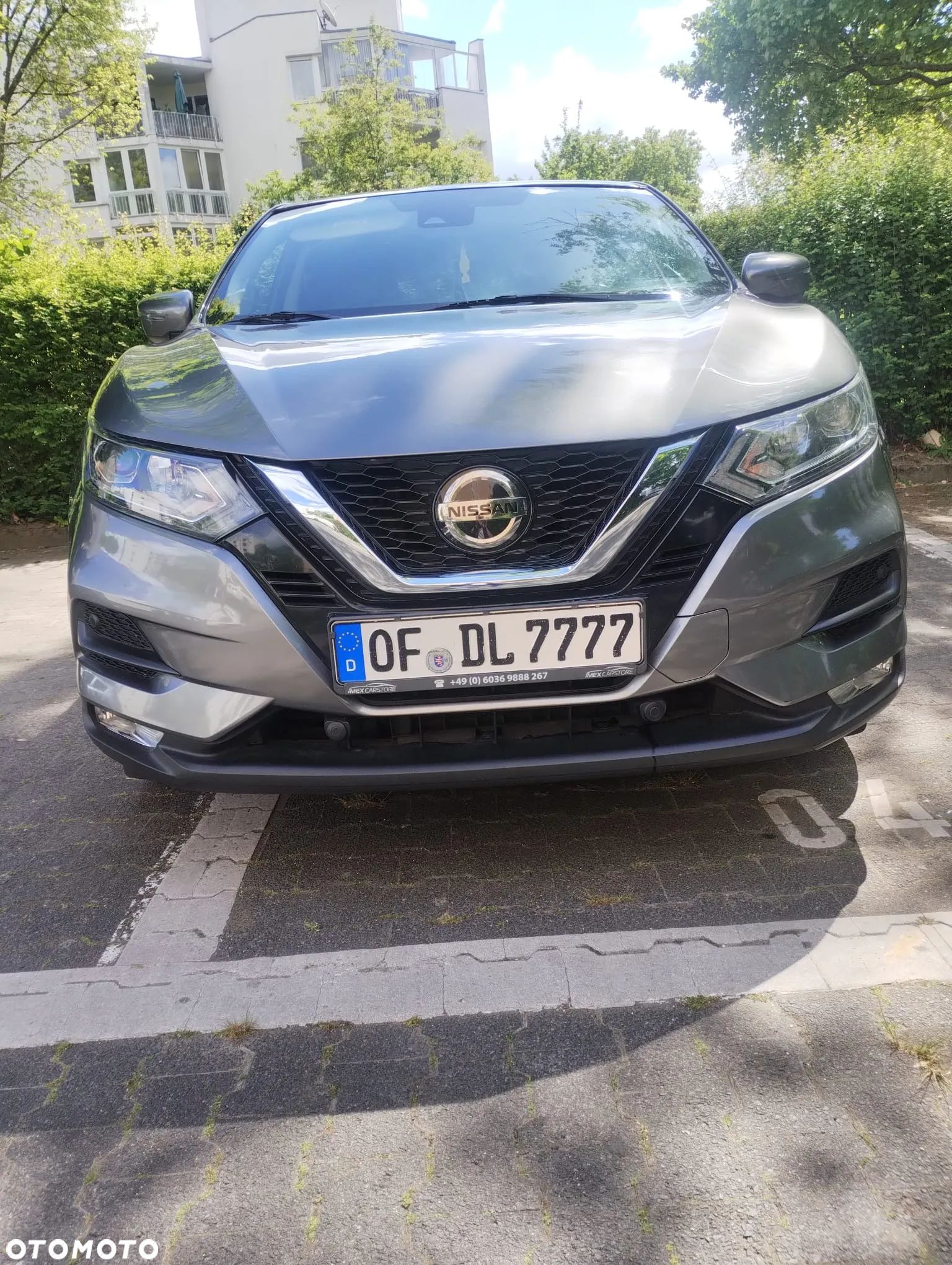 Nissan Qashqai 1.5 dCi N-Connecta - 1
