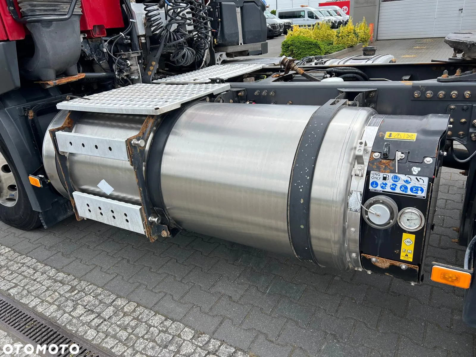 Volvo FM 13 460 LNG CIĄGNIK SIODŁOWY STANDARD - 10
