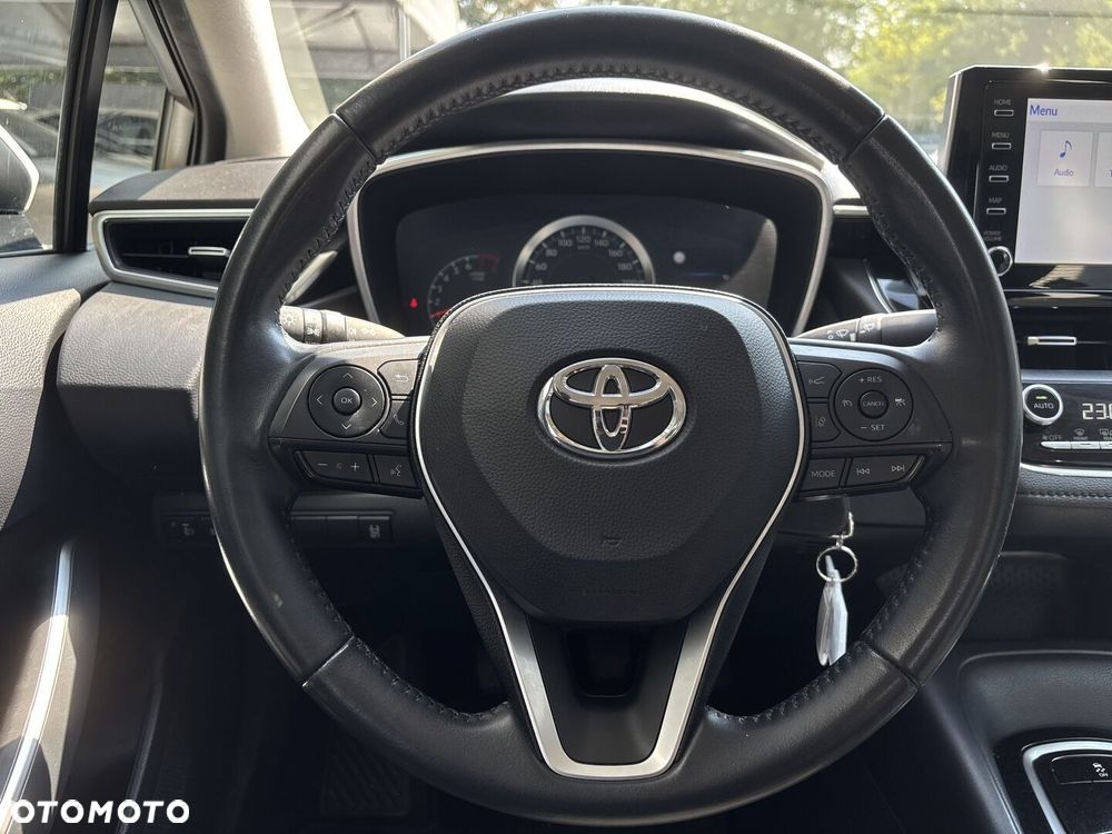 Toyota Corolla - 25