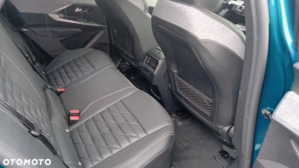 Peugeot 3008 PureTech 130 Stop & Start GPF EAT8 Active Business-Paket - 10