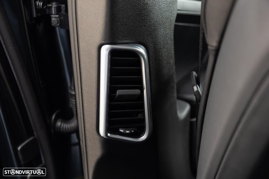 Porsche Panamera Sport Turismo 4 E-Hybrid - 48