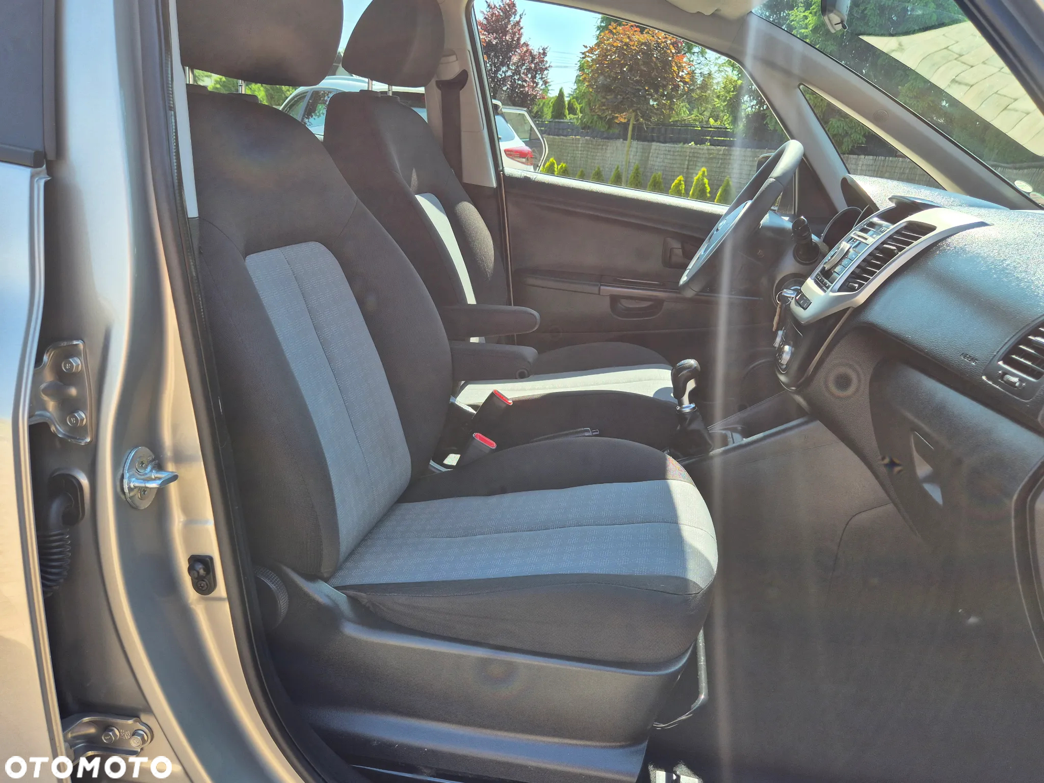 Kia Venga 1.4 CRDi 90 ISG Vision - 19