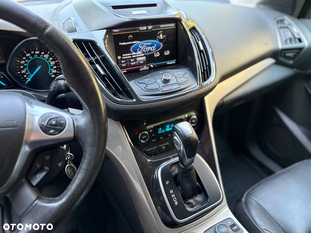 Ford Escape 2.0 EcoBoost AWD Titanium - 9