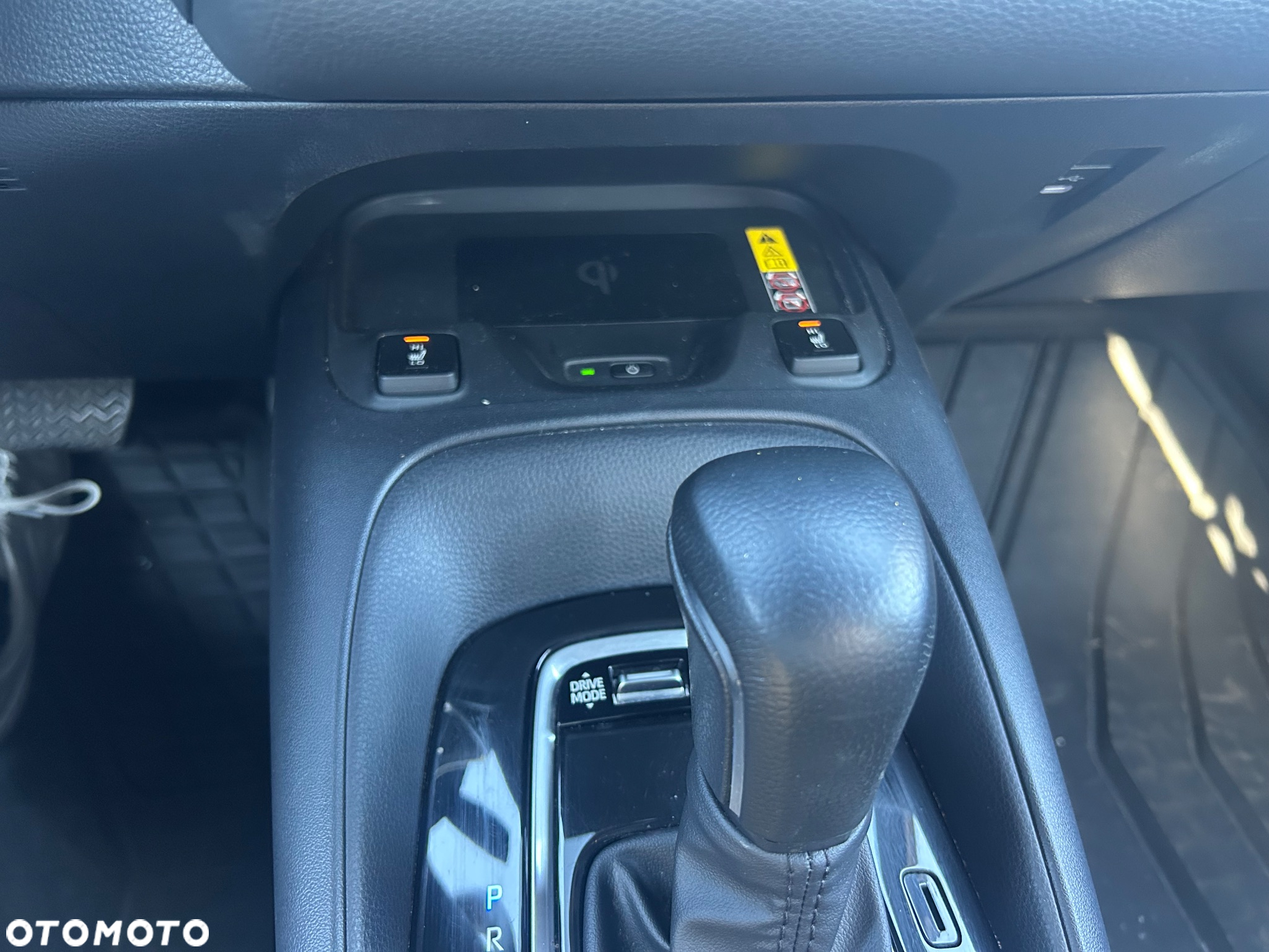 Toyota Corolla 1.8 Hybrid Style - 10