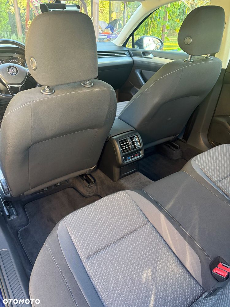 Volkswagen Passat 1.4 TSI (BlueMotion Technology) Trendline - 15