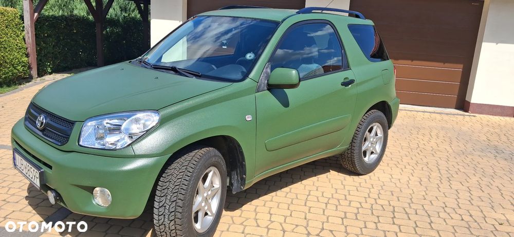 Toyota RAV4 - 1
