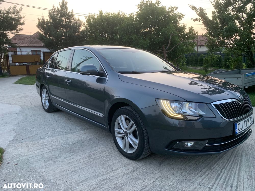 Skoda Superb 2.0 TDI 4X4 Ambition - 2