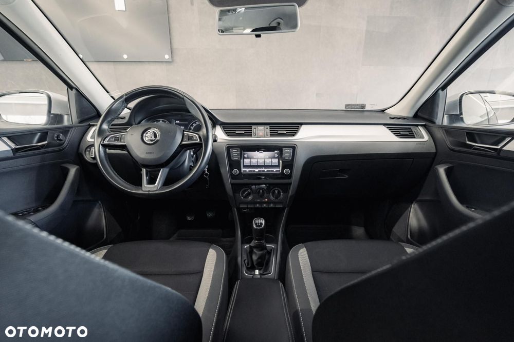 Skoda RAPID 1.0 TSI Ambition - 11