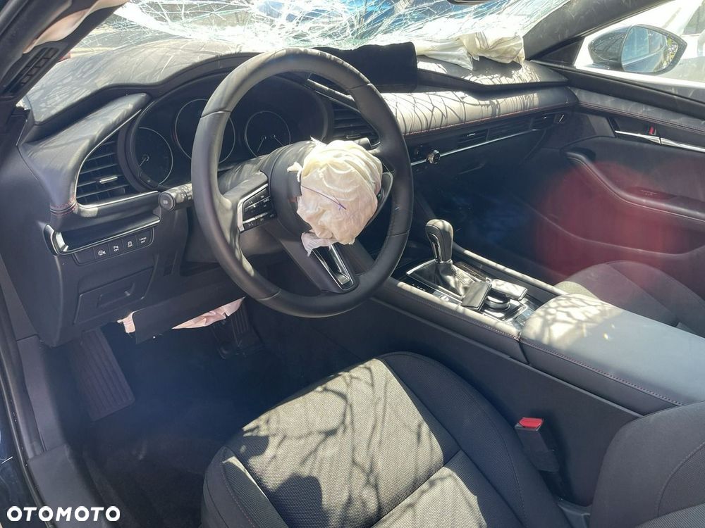 Mazda 3 e-SKYACTIV-G 140 M HYBRID NAGISA - 7