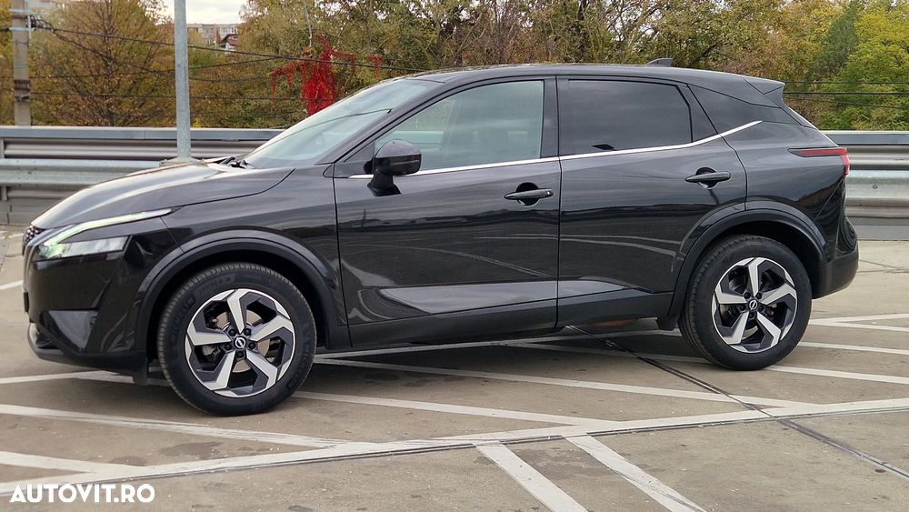 Nissan Qashqai 1.3 DIG-T MHEV Xtronic Premiere Edition - 2