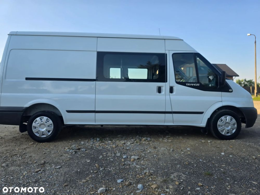 Ford Transit - 26